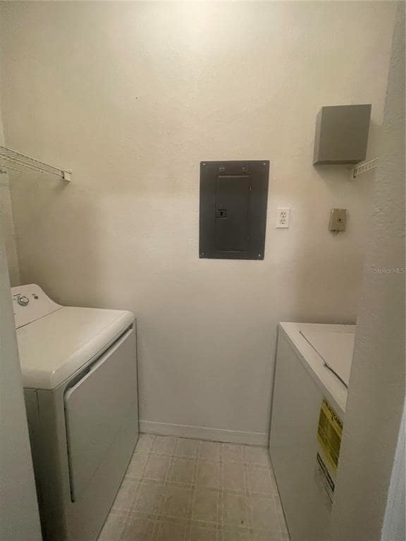 Building Photo - 8820 Dunes Ct