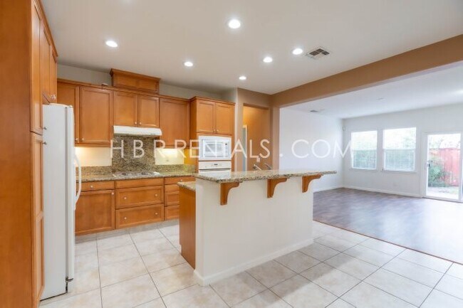 Building Photo - Charming 3-Bed, 3-Bath with 2,037 Sq Ft of Comfort in Mountain House!