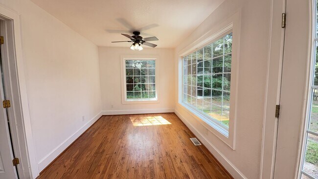 Building Photo - 103 Windham Rd