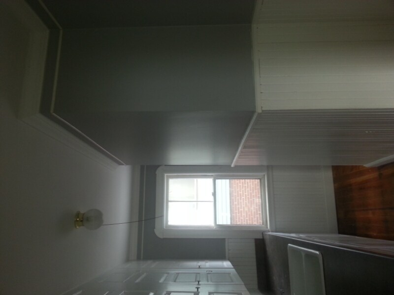 Building Photo - 5-7 Abbott St