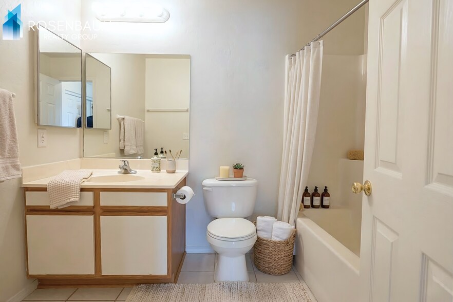 Building Photo - Beautiful 2-bedrooms, 2-baths duplex in Prescott Valley!