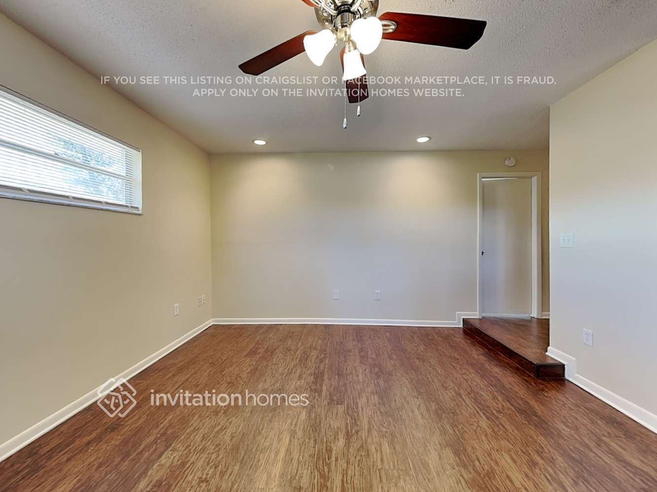 Building Photo - 609 Lakespur Ln