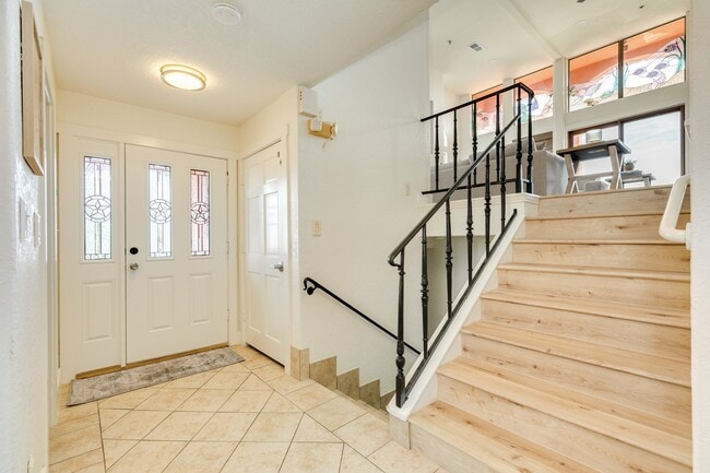 Building Photo - 411 Sailfish