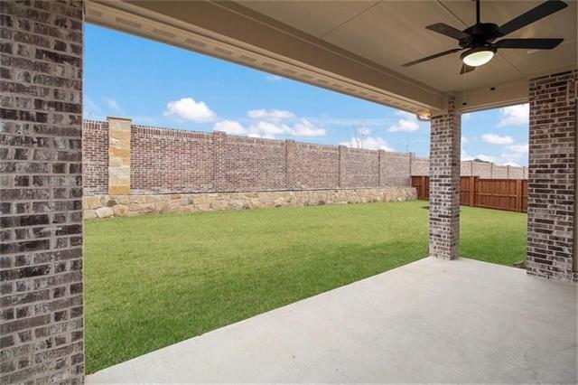 Building Photo - 860 Avery St