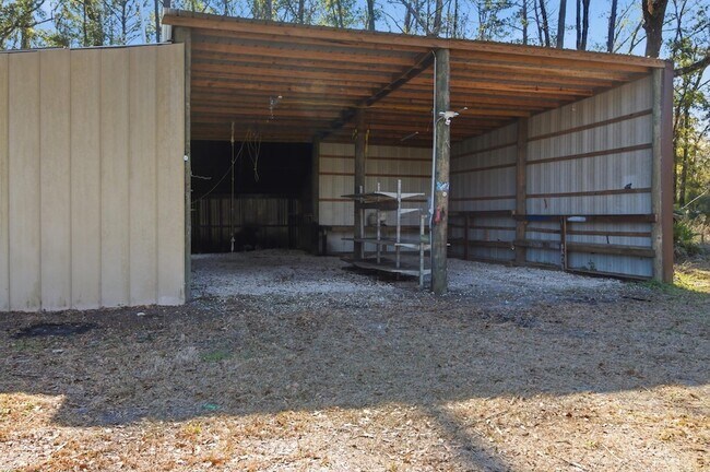 Building Photo - 17 Timberwood Ct