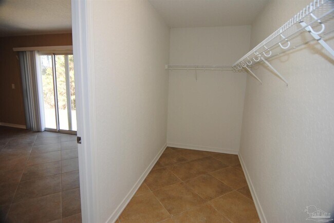 Building Photo - 14630 Innerarity Point Rd