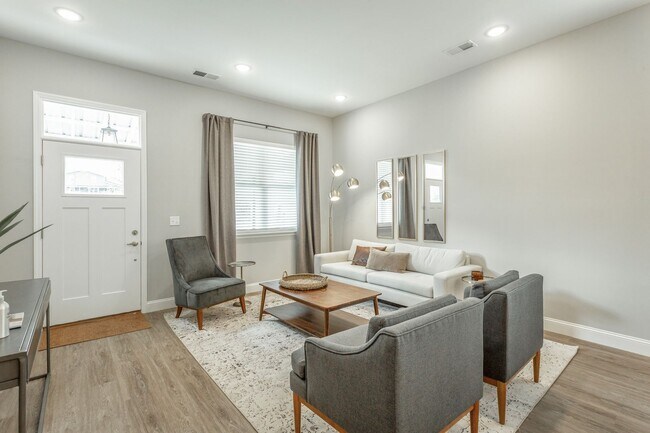 Building Photo - New 4 Bedroom Home in Red Bank with 2-Car Garage