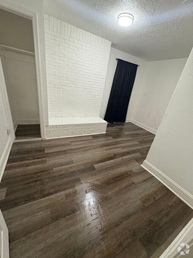 Building Photo - New Rental Opportunity in Memphis!