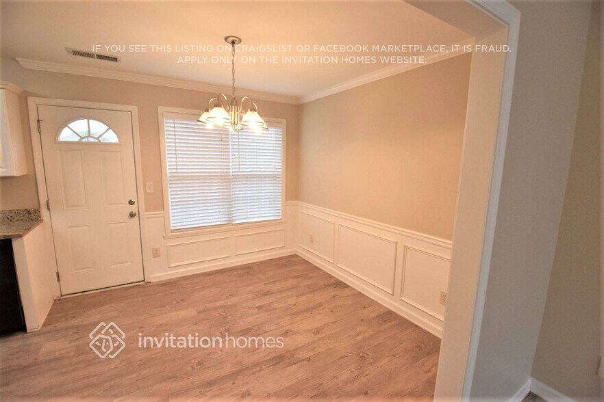 Building Photo - 556 Ivey Way SE