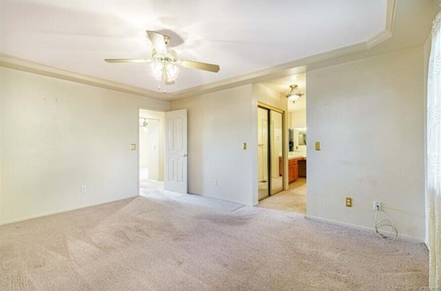 Building Photo - 209 Fairwood Dr