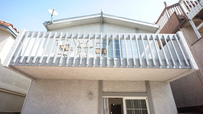 Building Photo - 1744 Haynes Ln
