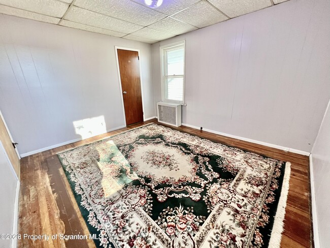 Building Photo - 608 Taylor