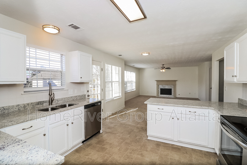 Building Photo - 517 Cascade Walk