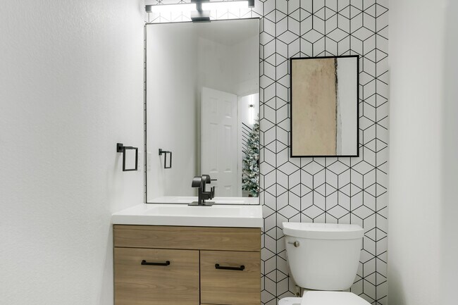 Building Photo - Robb Way