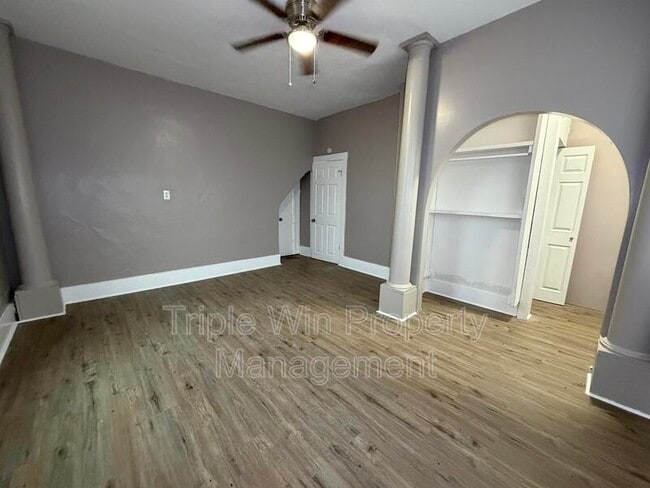 Building Photo - 307 State Hwy 47