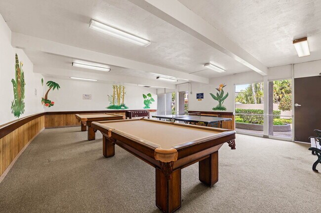 Building Photo - 3050 Rue D’Orleans