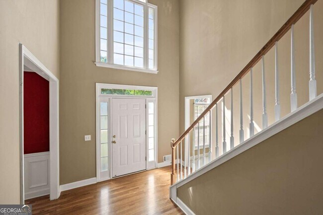 Building Photo - 10950 Kimball Crest Dr