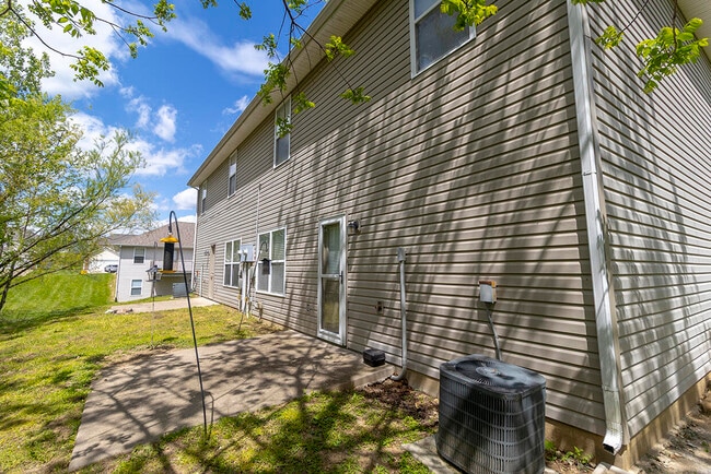 Building Photo - 1857 N Orie Dr