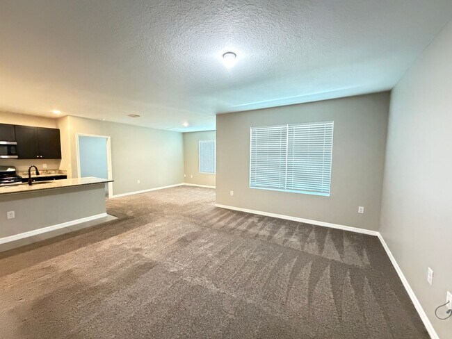 Building Photo - Wonderful 3 Bedroom, 2 Bathroom SMART Home in Wildwood!!