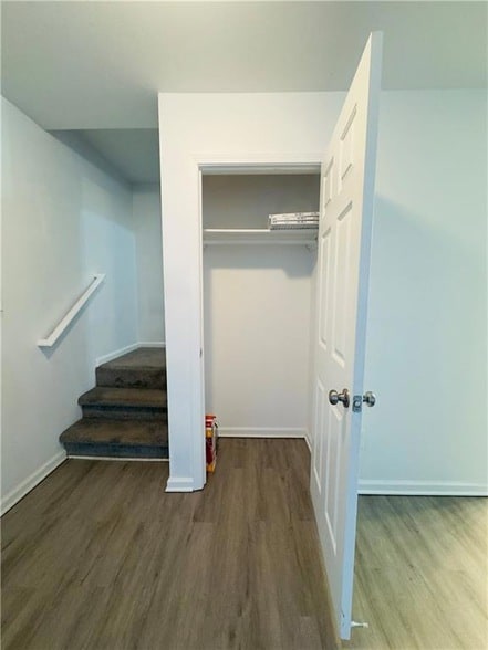 Building Photo - 3759 Mulkey Cir SW