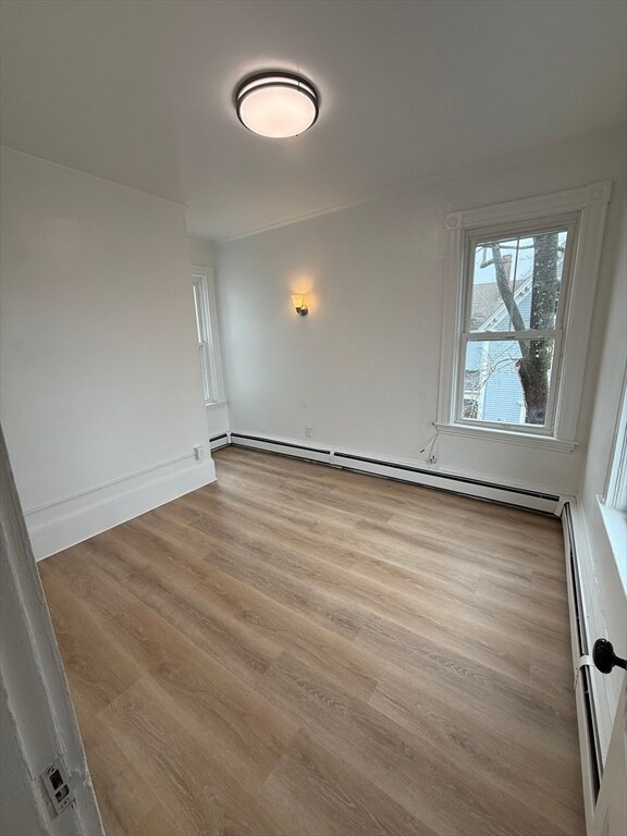 Building Photo - 7 N Green St