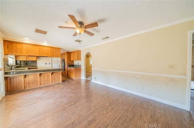 Building Photo - 17433 Sultana St