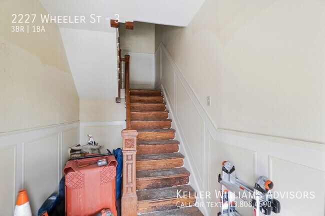 Building Photo - 2227 Wheeler St