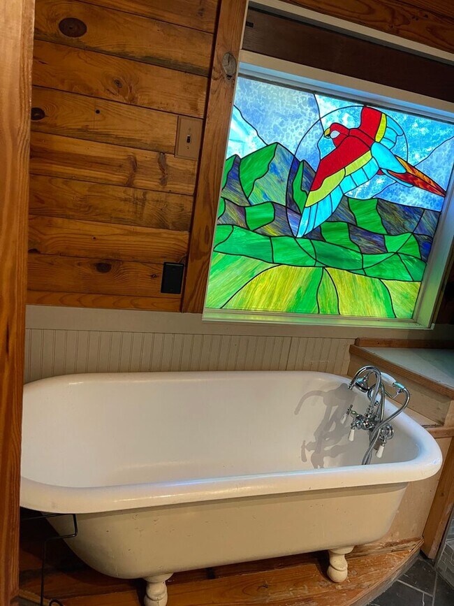 Building Photo - College Station - Lake Front Property - 3 bedroom / 1.5 bath - 2 story Home