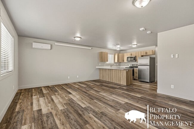 Building Photo - 6277 N Silver Fox Rd