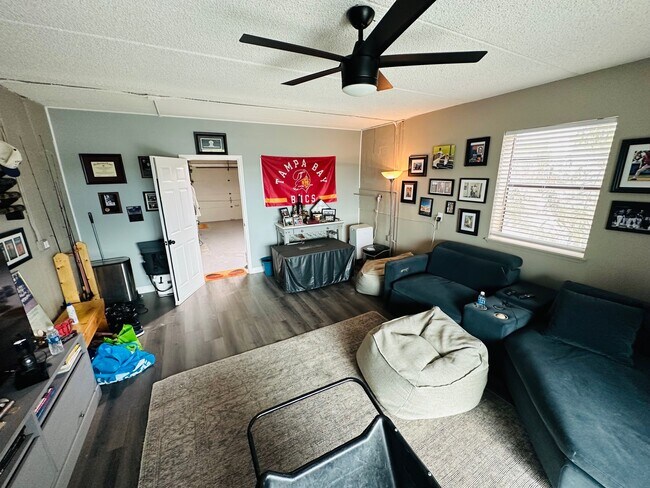 Building Photo - 12274 1st St W