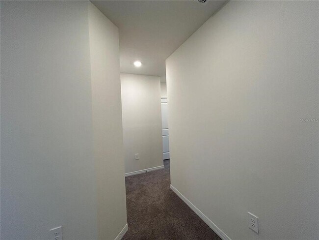 Building Photo - 17550 Crescent Moon Lp