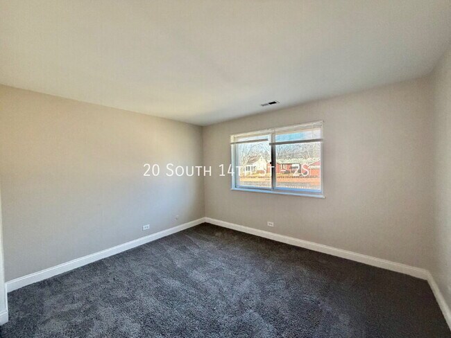 Building Photo - 20 S 14th St