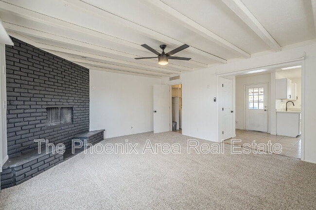 Building Photo - 787 W Flint St