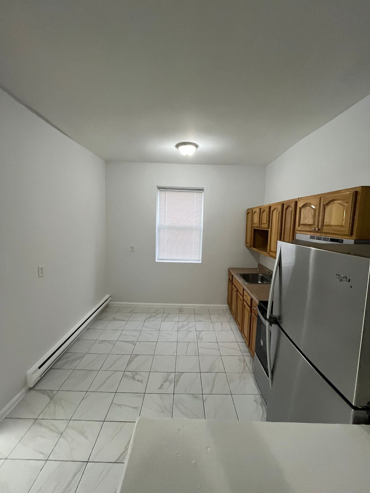 Building Photo - 366 Forrest St