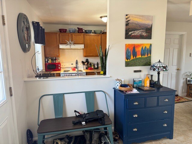 Building Photo - 109 Bowman St