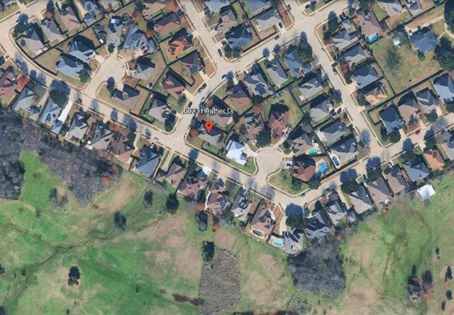 Building Photo - 6023 Heather Dr