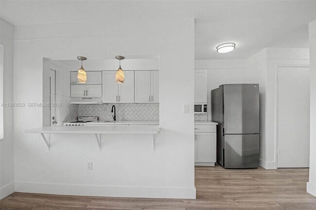 Building Photo - 60 NW 79th St