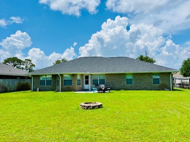 Building Photo - 8271 Branston Dr