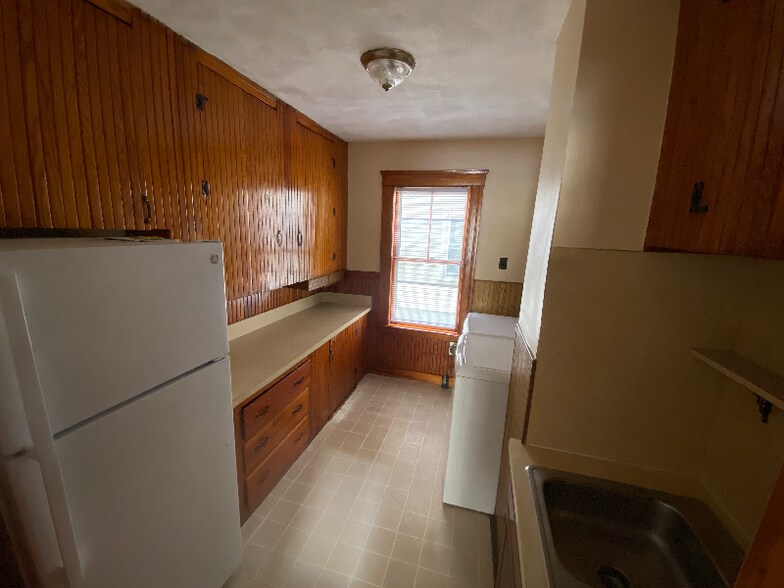 Building Photo - 49-51 Houghton St