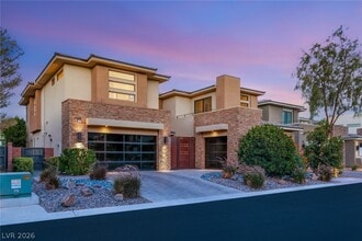 Building Photo - 64 Grey Feather Dr