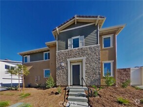 Building Photo - 31544 Willowood Way