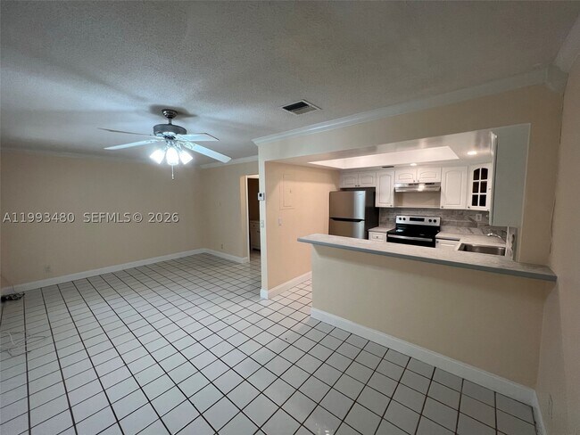 Building Photo - 2605 NW 47th Terrace