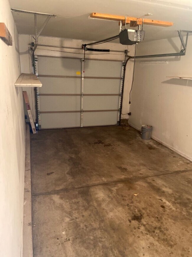 Building Photo - 2930 Rams Ln