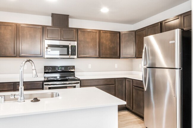 Building Photo - Newly Built 4bd 2.5ba in LSSD