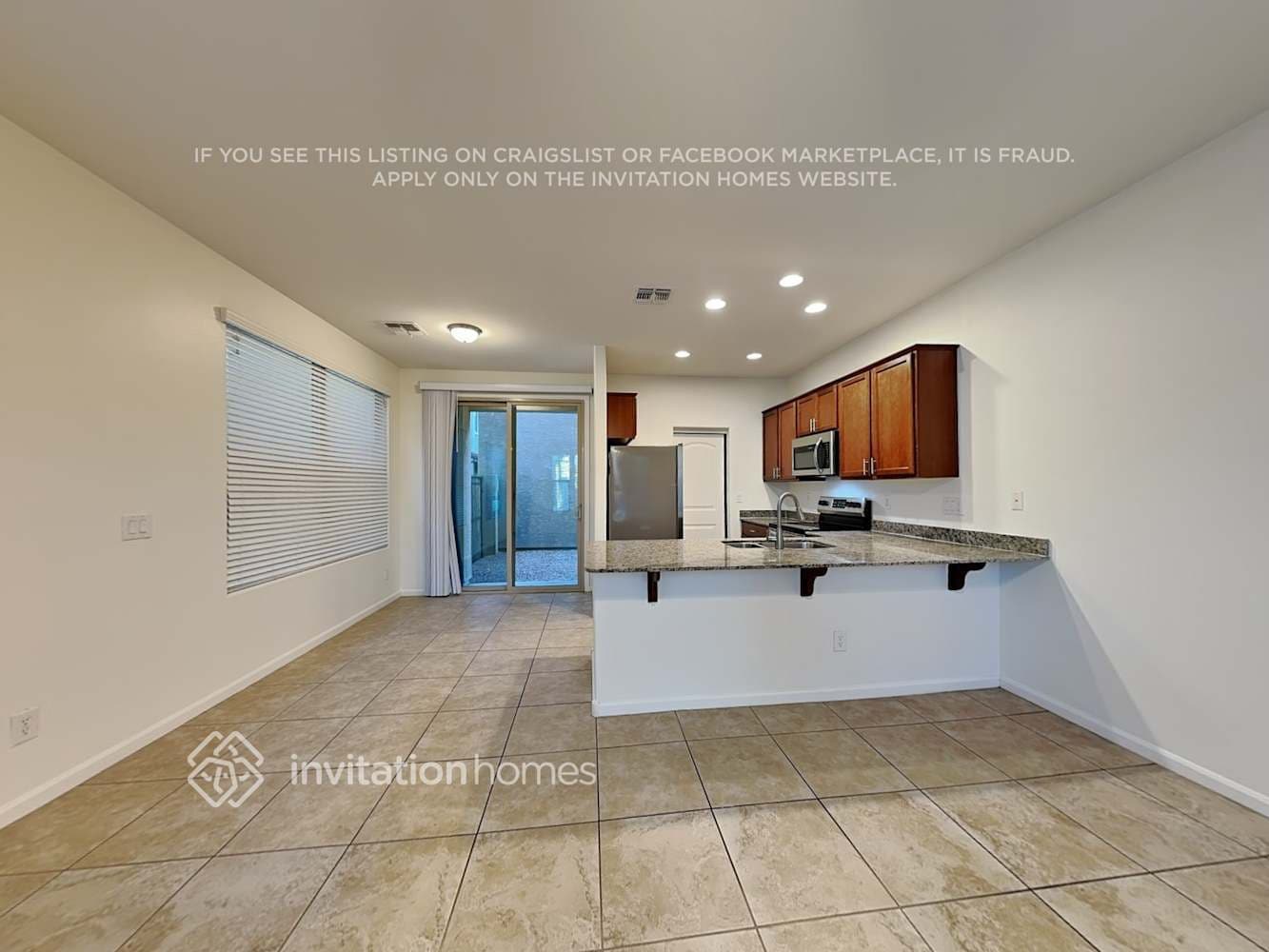 Building Photo - 3369 E Constitution Dr