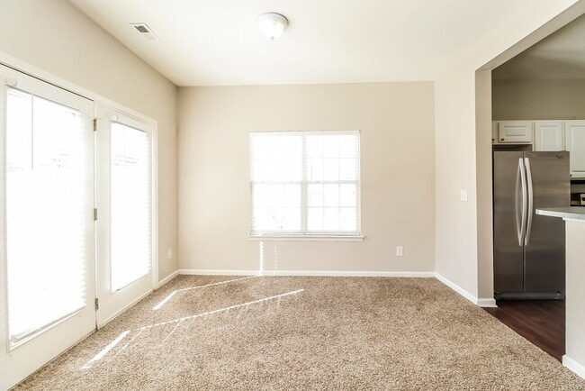 Building Photo - 9240 Ducati Ln