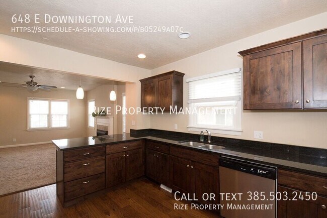 Building Photo - 648 Downington Ave S