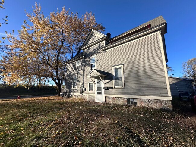 Building Photo - 1317 Cleveland Ave