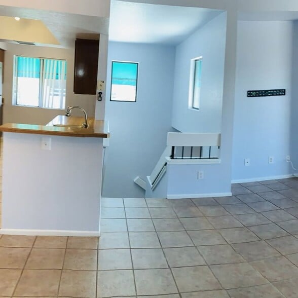 Building Photo - 7953 E Colette Cir