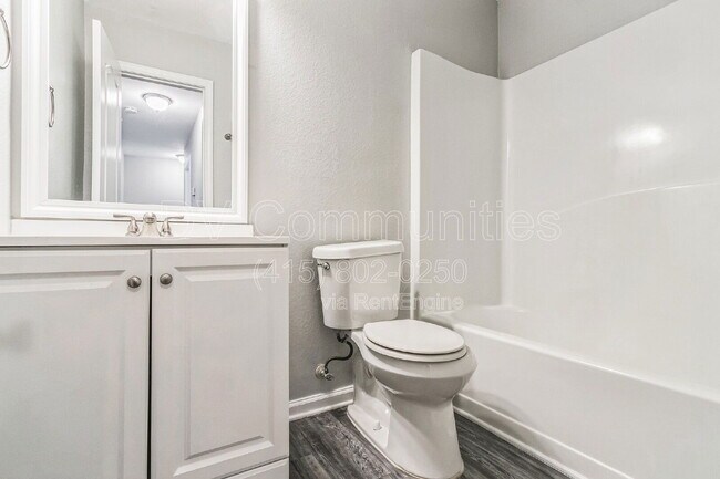 Building Photo - 2817 Windsor Forrest Ct